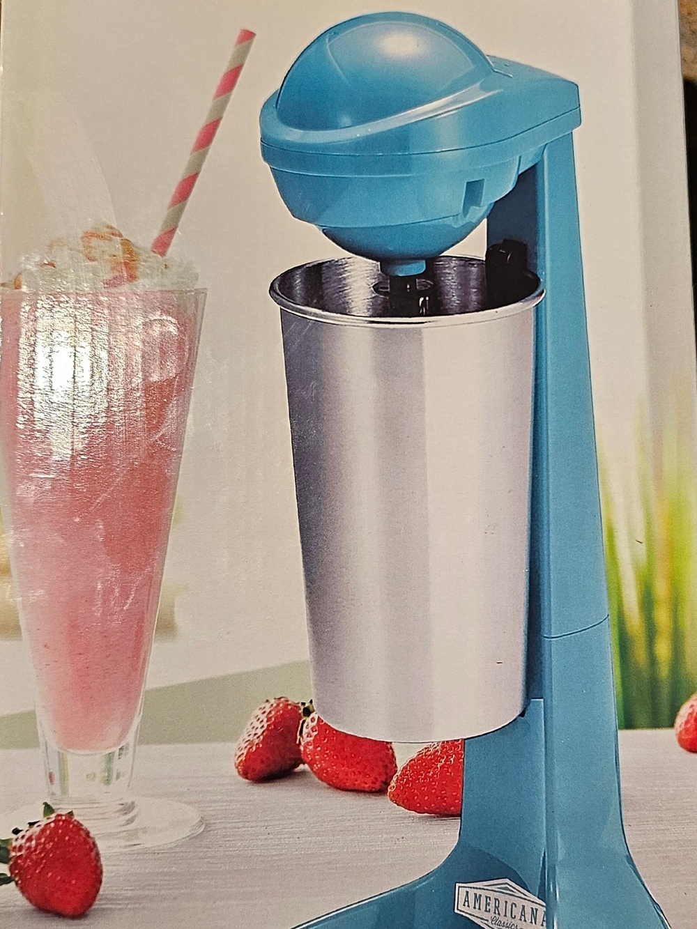 Americana Blue Retro Milkshake Maker